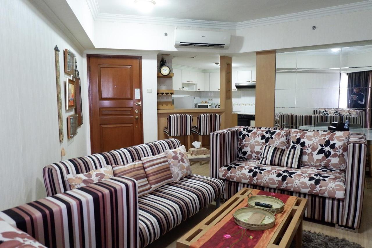 Classic And Strategic 3Br Apartment Sudirman Tower Condominium By Travelio Yakarta Exterior foto